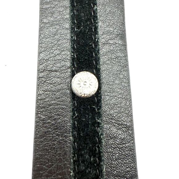 Vintage Ann Taylor Black Leather Belt M Velvet Trim Studs Distressed Buckle Y2K - Picture 2 of 8